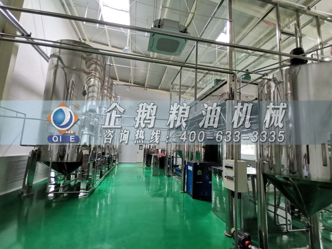 企鵝牌茶籽油雙螺桿榨油機(jī)，用心制造獲得客戶認(rèn)可(圖5)